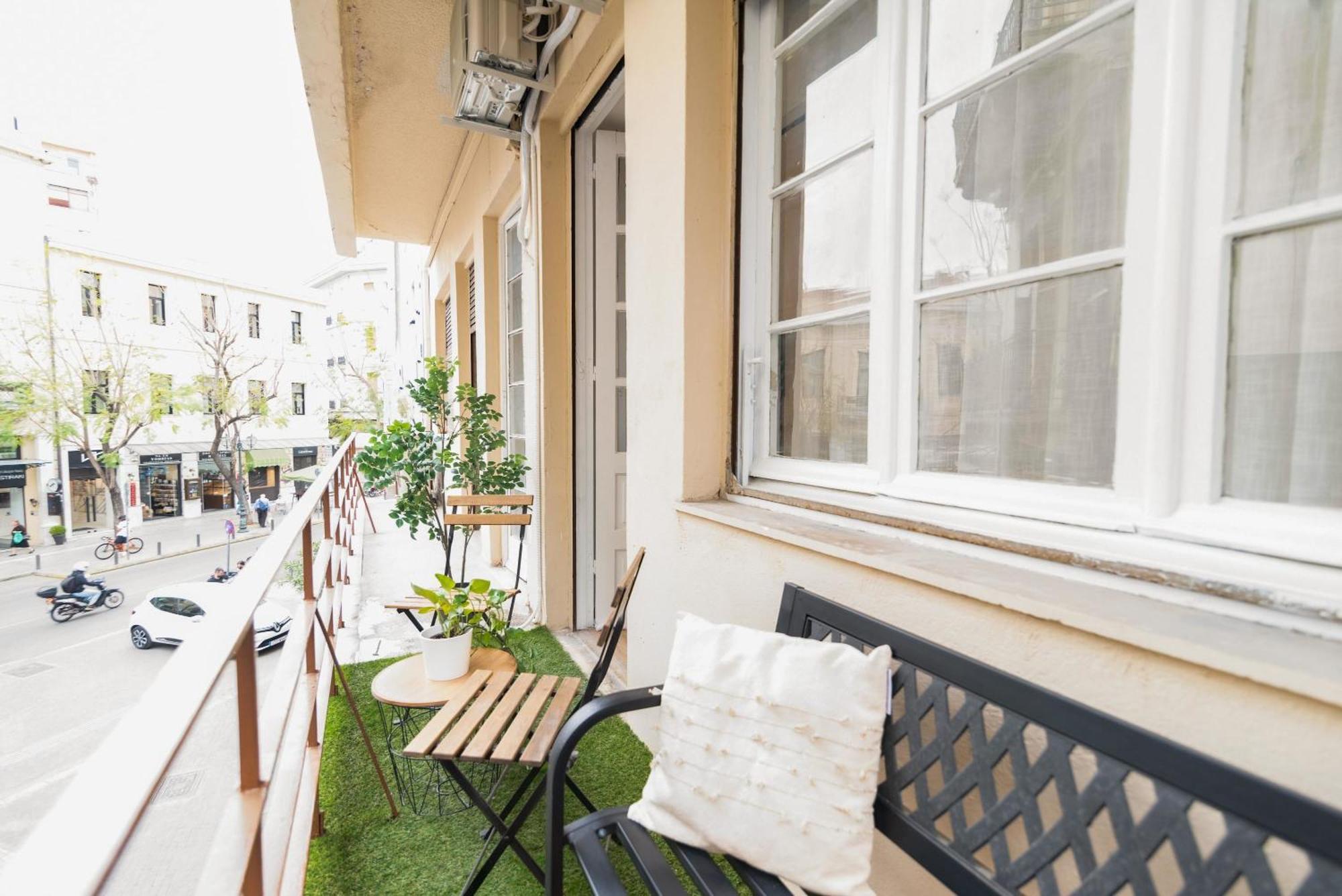 Central Monastiraki Urban Experience 雅典 外观 照片
